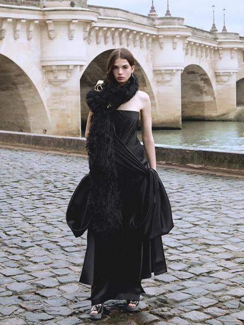 Коллекция Dior Pre-Fall 2026 (109911- dior-per-fall-01.jpg) Коллекция Dior Pre-Fall 2026 (109911- dior-per-fall-01.jpg)